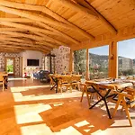 Sedir Tas Evleri Bed & Breakfast *