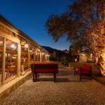Sedir Tas Evleri Bed & Breakfast