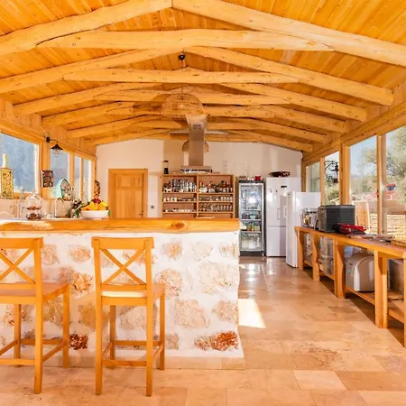 Bed & Breakfast Sedir Tas Evleri