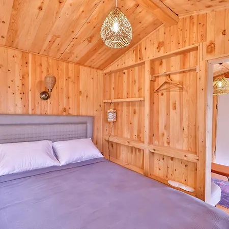 Bed & Breakfast Sedir Tas Evleri *