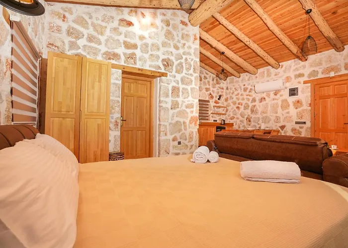 Sedir Tas Evleri Frühstückspension Kalkan