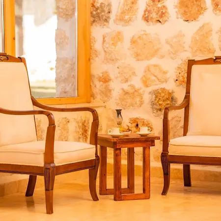 Sedir Tas Evleri Bed & Breakfast *