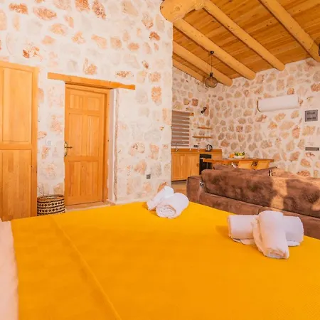 Bed & Breakfast Sedir Tas Evleri