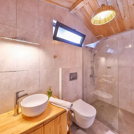 Sedir Tas Evleri Bed & Breakfast